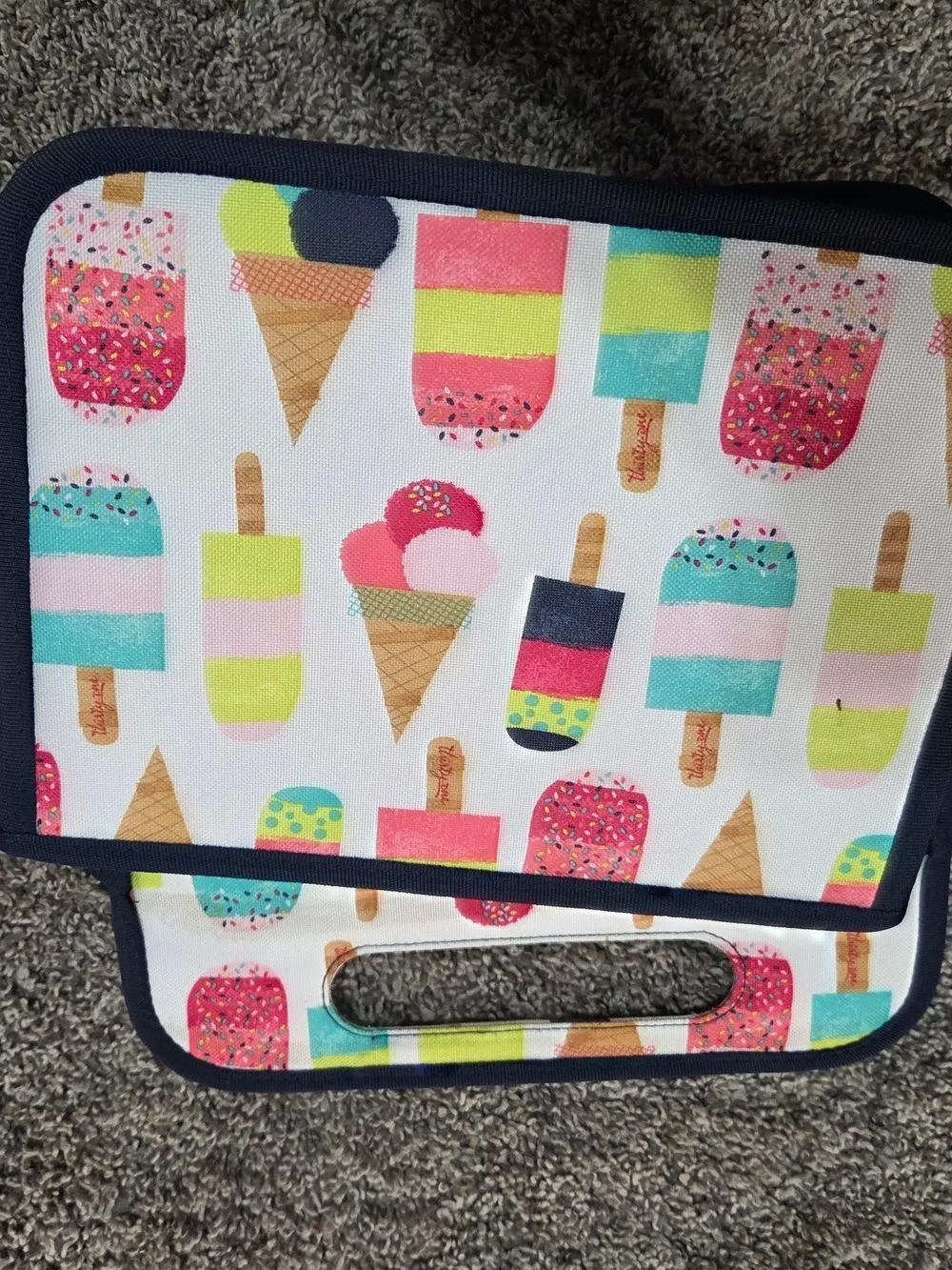 thirty-one White Ice Cream & Popsicle Print Lunch Bag